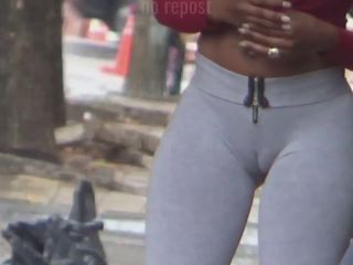 Cameltoe shows ghetto girl's phat pussy-0