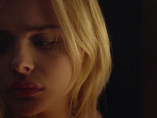 Chloe Grace Moretz - Brain on Fire (2016) HD 1080p - (Celebrity porn)-4