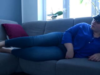 Lazy BBW Police Woman'S Smelly Socks And Feet (Big Feet, Socks, Bare Fe-7