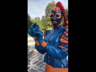 FetiliciousFans SiteRipPt 2Orange and Blue Latex-4