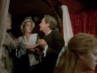 Annie Belle – La nuit de Varennes (1982) HD 1080p - (Celebrity porn)-4