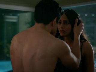 Melissa Barrera - Vida s02e05 (2019) HD 1080p!!!-6