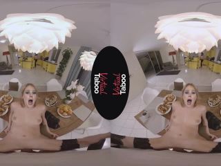 Jennifer Lawrence VR Missionary Sex Porn DeepFake-2