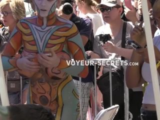 Public nudity with funny body paint-1