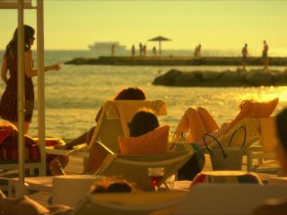 Coco Bolleboom, Phoebe Robinson, Gillian Jacobs - Ibiza (2018) HD 1080p - (Celebrity porn)-1