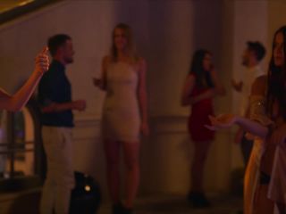 Coco Bolleboom, Phoebe Robinson, Gillian Jacobs - Ibiza (2018) HD 1080p - (Celebrity porn)-5