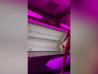 Joey Lee - [PH] - Horny Girl Squirts in Tanning Bed Real Quick - 720p-6