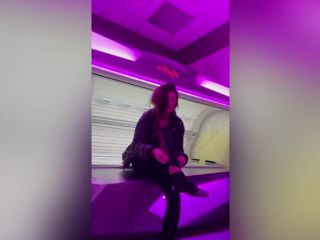 Joey Lee - [PH] - Horny Girl Squirts in Tanning Bed Real Quick - 720p-8