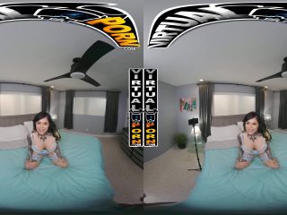 Xwife Karen - Uncover that Pussy - VirtualPorn, BangBros (UltraHD 4K 2024) New Porn-0