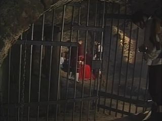 Lady in the Iron Mask, Scene 3-1