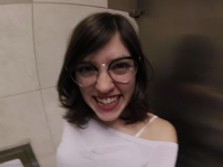 Emma Choice – Crazy Vlogger Sucks Cocks For Subs | teens | teen-4