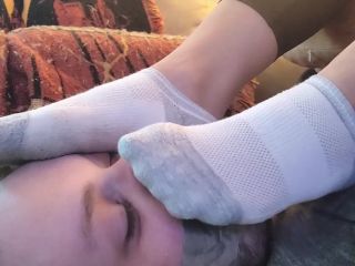 VANCITYSOCKS - Smushed Face Under Foot After The Gym -  (FullHD 2024) New Porn-4