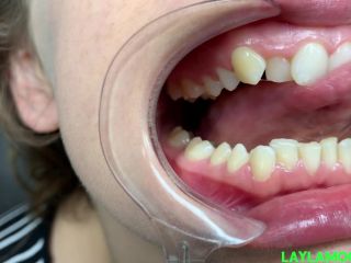 Take a Peek at Lunas Teeth femdom LaylasFuckingClips-4