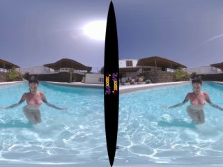 Tattooed & Topless In The Pool (VR Striptease-5