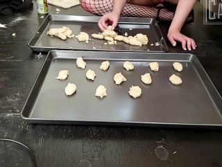 Casey makes xmas cookies w her asshole – Casey Calvert,  on fisting porn videos -7