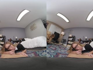 My Nerdy Roommate - Katie Kush Gear vr - (Virtual Reality)-1