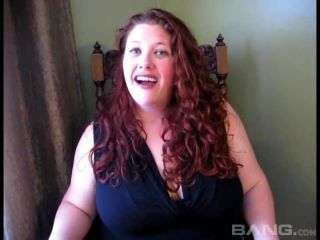 Jennifer Van Beaver Gives Handjobs To Dudes All Across The Country bbw Jennifer Van Beaver-0