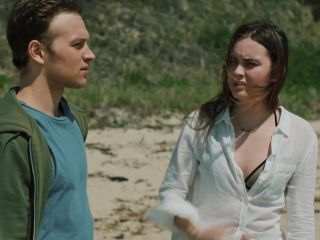 Liana Liberato - The Beach House (2019) HD 1080p!!!-6