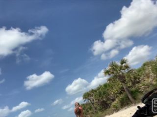 Fucking And Sucking At Casperson Beach Venice, Florida 1080p-1