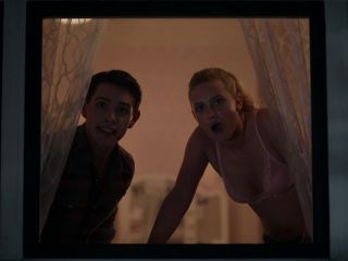 Lili Reinhart – Riverdale s01e01 (2017) HD 1080p - (Celebrity porn)-7