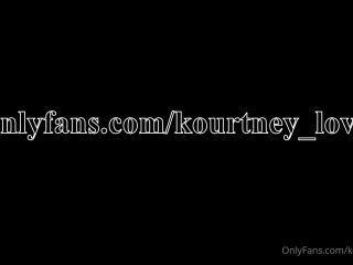 Kourtney Love () Kourtneylove - te envi al dm este video para que lo disfrutes sheilaortegaoff siempre esta calie 13-04-2021-9