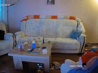 Henry, Wells And Zara Threesome With Dp On Sofa, May04-24 Cam2 720P - Voyeur-4