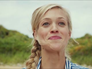 Julie Engelbrecht – Les vacances du petit Nicolas (2014) HD 1080p!!!-4