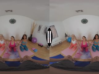 Hime Marie, Madison Summers, Ryan Reid Naughty America VR with Hime Marie, Madison Summers & Ryan Reid in Tantric Yoga turns into a deeply sensual foursome bang... - Blonde-0