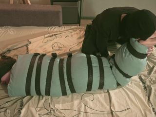 xxx video clip 1 insect fetish Foot worship for Dina that mummified with a blanket, tied bound girl on pussy licking-5