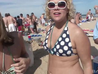 Reneta Has Fun At The Spring Break Beach Party public -5
