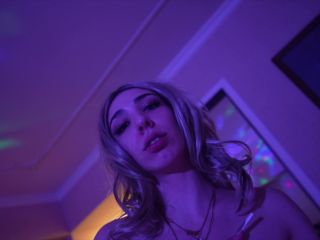 Queen Of Hell, GIbby The Clown - Queen Of Hell And Gibby Have A Blast After Disco Party - ManyVids, GIbbyTheClown (UltraHD 2K 2024) New Porn-9