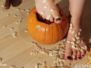 Pumpkin GUTS Footjob – Kimberly Kane Foot!-2