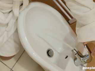 online adult clip 34 big booty fetish solo female | Peep Leak - Brunette Babe Masturbates In The Bathroom | hd videos-0