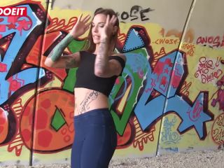  Risky PUBLIC SEX With Horny Tattooed Babe_[watch fresh onlyFans leaks on FreeFans.tv]-0