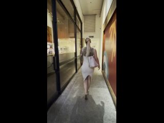 Jill Hardener Fucked In The Shopping Mall Bathroom Public Sex-1