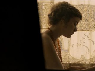 Carla Juri in Paula 2016-9