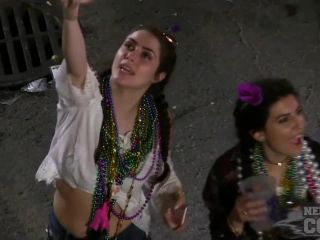 Mardi Gras 2017 From Our Bourbon Street Apartment Girls Flashing For Beads Public-5