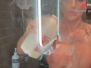 [GetFreeDays.com] I fuck bathed in milk Adult Stream February 2023-6