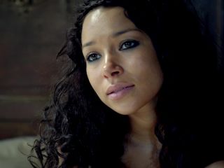 Jessica Parker Kennedy, Hannah New – Black Sails s01e02 (2014) HDTV 1080p!!!-3