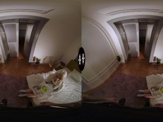 DarkRoomVR – Here Is Your Reward – Lilly Bella (Oculus  Go 4K) | darkroomvr.com | reality -0