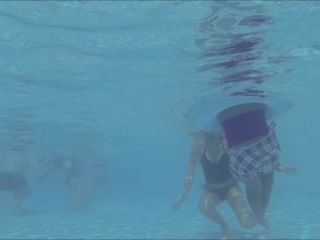 Porn tube Online Tube Voyeur Under the water in the swimming pool - voyeur-3