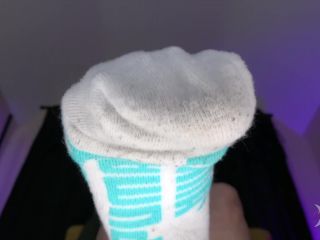 online xxx clip 40 Feet Above - pov foot worship - pov denture fetish-3