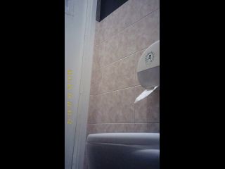 Voyeur in Public Toilet - Student restroom 93 - public - voyeur -2