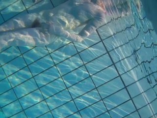free xxx video 35  Underwater voyeur in sauna pool 7, spacentrehiddencamera on voyeur-5