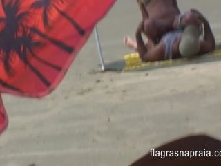 Brazilian couple having sex on the empty beach Public-7