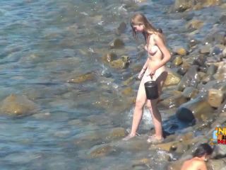 Nudist video  00640-7