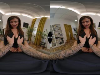 Suzan - Teaching Oculus 1440p-0