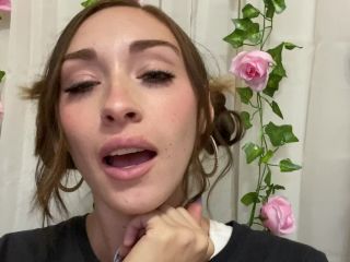 ChelsieXXASMR - chelsiexx () Chelsiexx - hi my loves i will do a longer asmr video later let me know in the comment section 29-09-2020-0