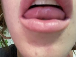 ChelsieXXASMR - chelsiexx () Chelsiexx - hi my loves i will do a longer asmr video later let me know in the comment section 29-09-2020-1