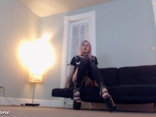 online xxx clip 17 foot fetish ballbusting [ManyVids] Kelly Sunshine - Ball Crushing Heels (720P), 720p on feet porn-3